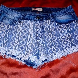 Lei shorts size 11